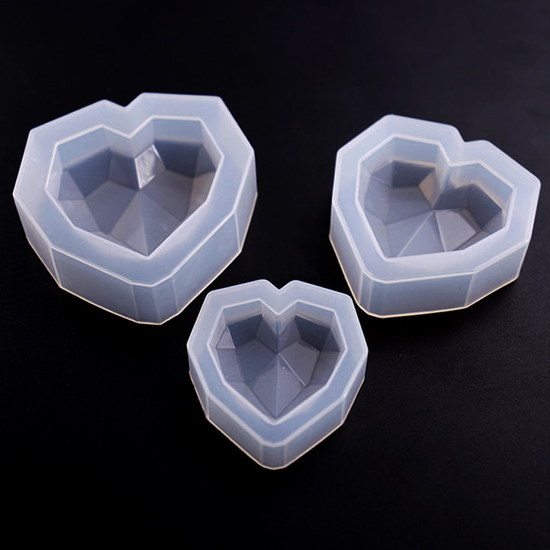 Набор силиконовых молдов 3D "Сердечки с гранями" (3 шт)